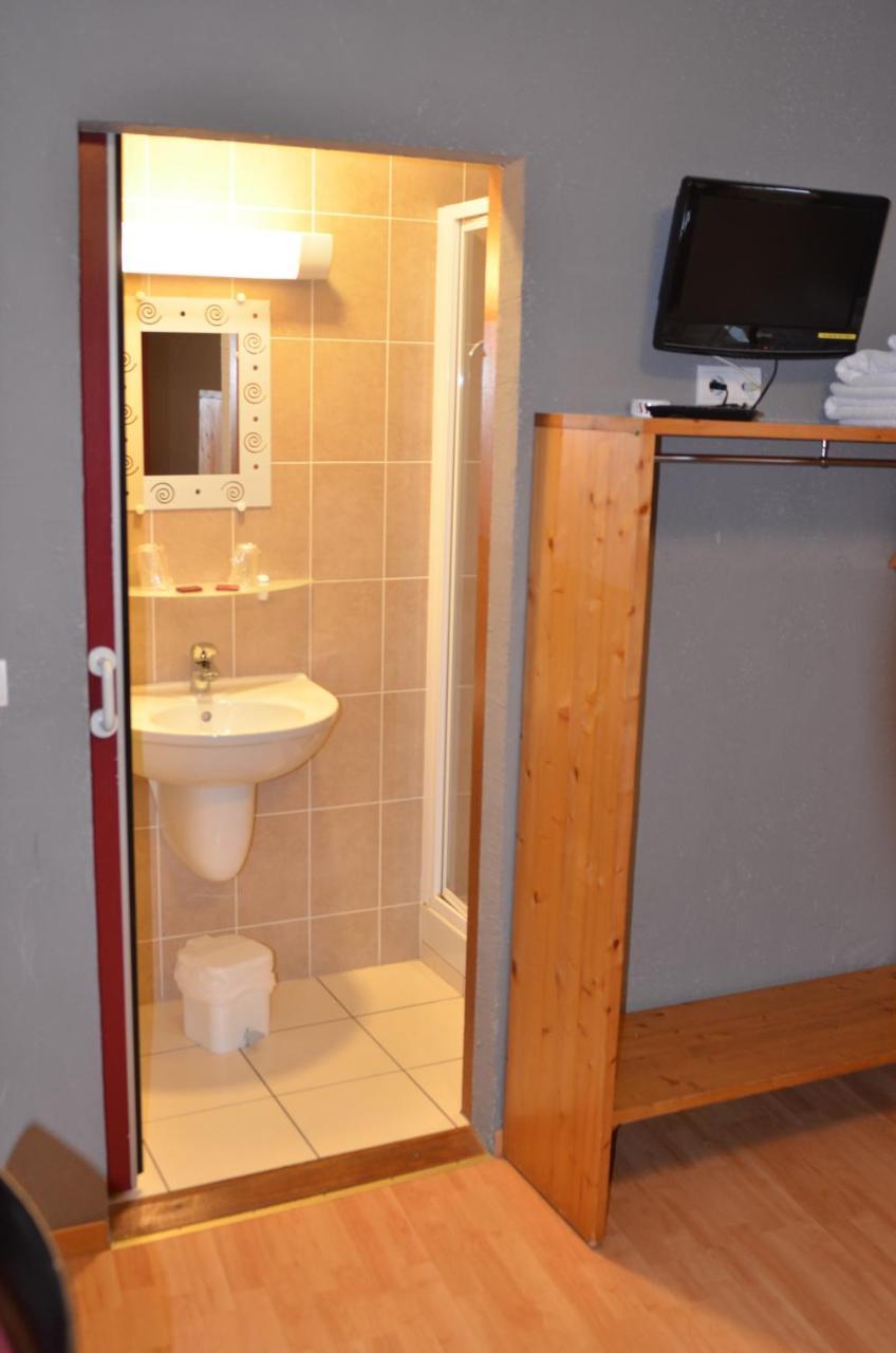 Hotel Au Fil De L'Eau Seyssel Bagian luar foto