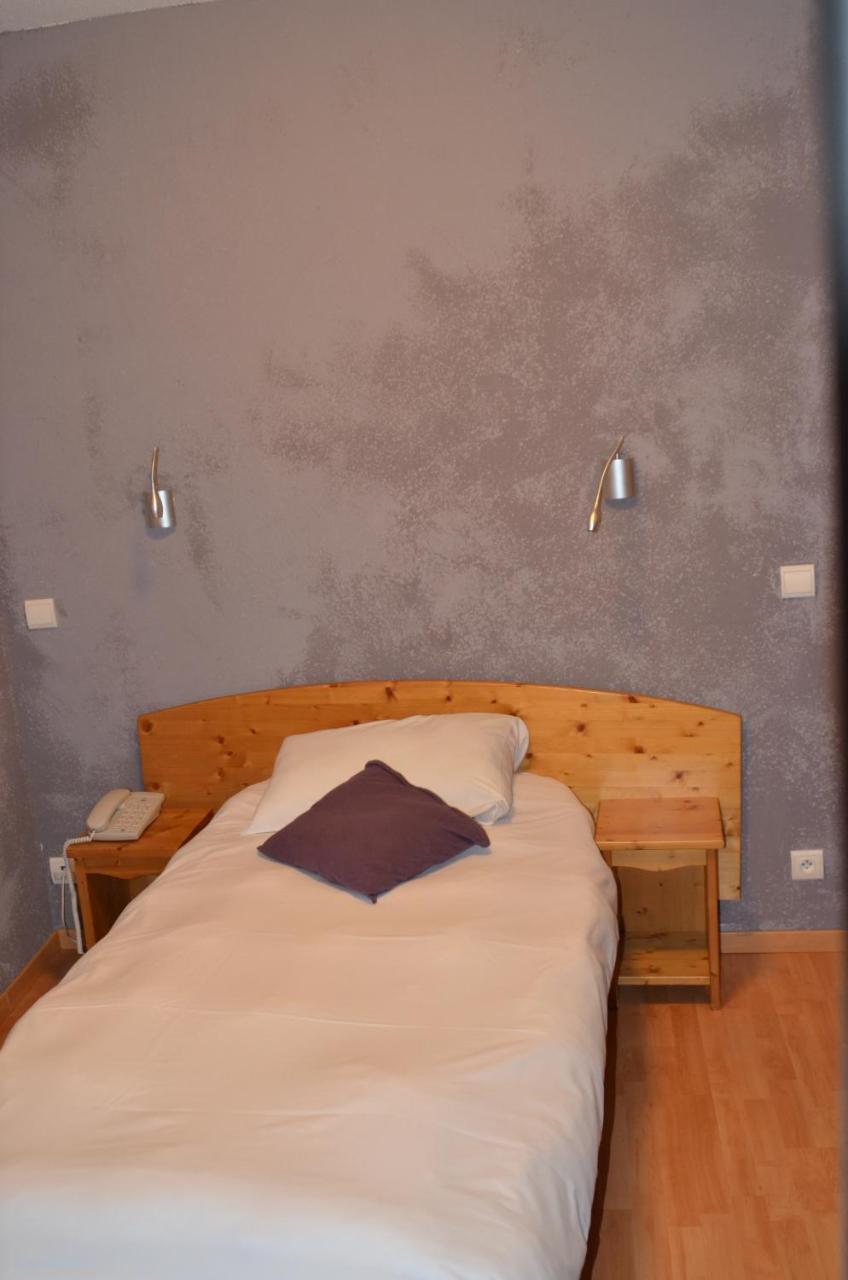 Hotel Au Fil De L'Eau Seyssel Bagian luar foto